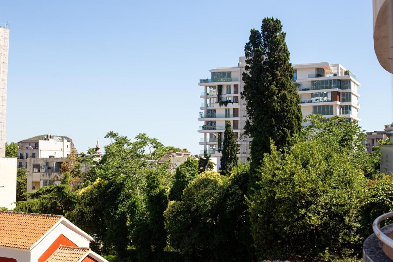 Gospostina Prima Apartment Budva Bagian luar foto